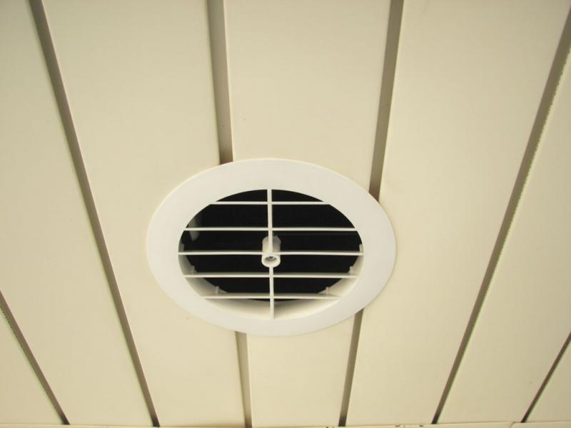 Soffit vents