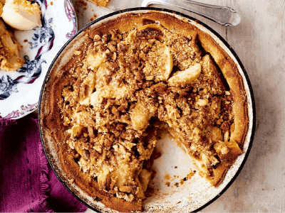 Apple ginger pie