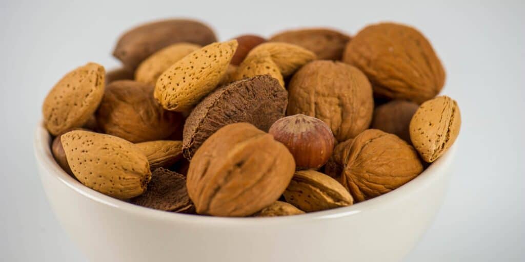 sliced almonds