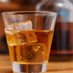Whiskey glass set
