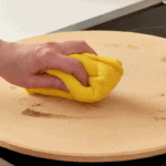 Clean a pizza stone
