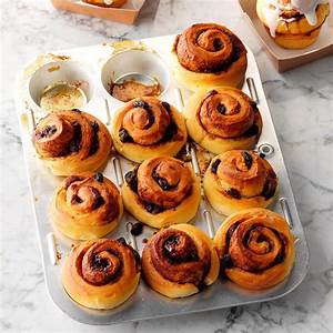 Keto cinnamon rolls