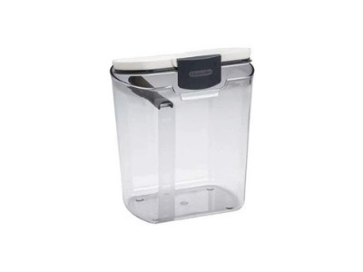 Dry food storage container
