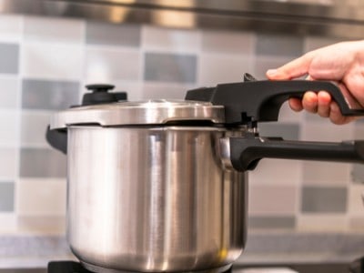 Pasta in a pressure cooker