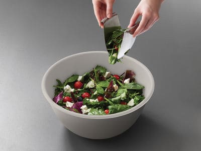 Salad bowls