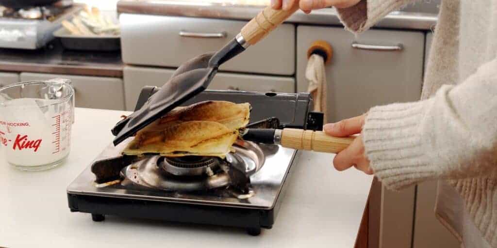 cuisinart waffle maker