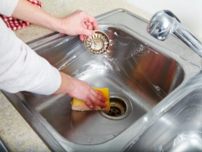 Kitchen cleaning