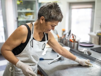 Kitchen cleaning