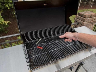 Clean infrared grill