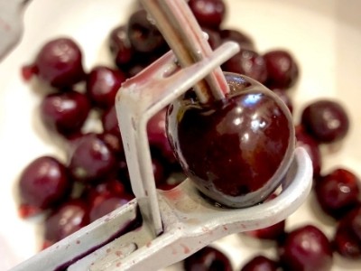 Cherry pitter uses 3