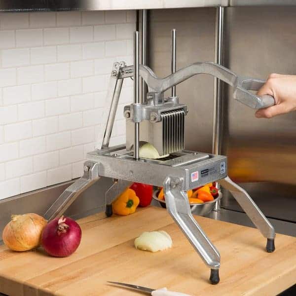 Onion slicer