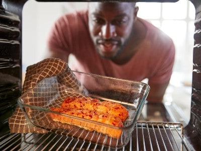 How to reheat salmon in the oven