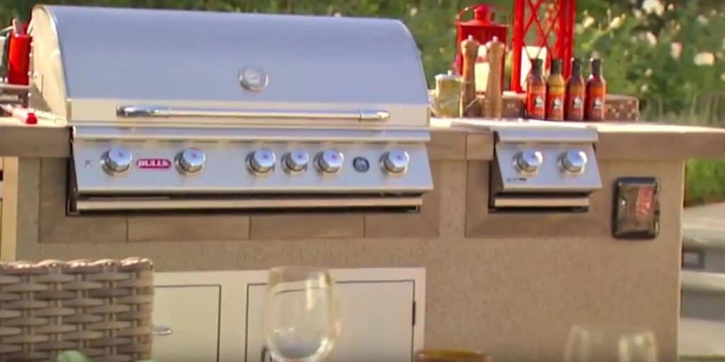 Bull Outdoor Products Built In Gas Grills