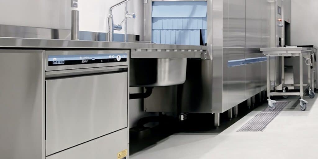 Choosing the Best Commercial Dishwasher