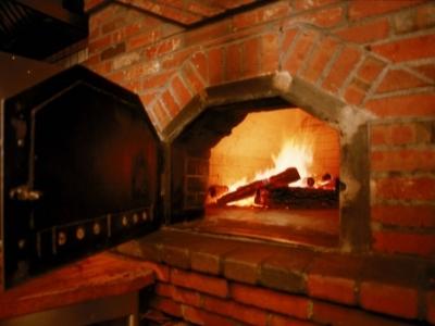 How much does a commercial pizza oven cost