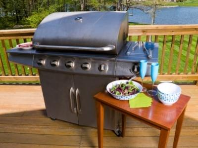 How hot can a natural gas grill get