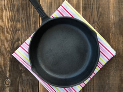 How to keep cast iron from rusting