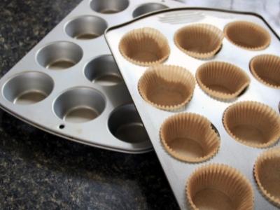 Can i use a muffin pan for donuts