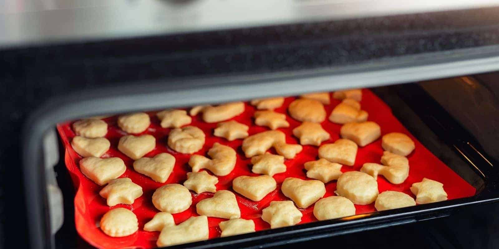 Are Silicone Baking Mats Oven Safe?