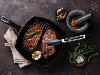 What is a grill pan used for