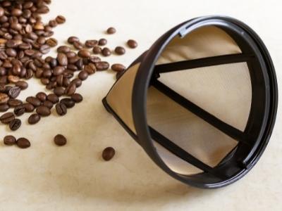 How to clean coffee filter basket