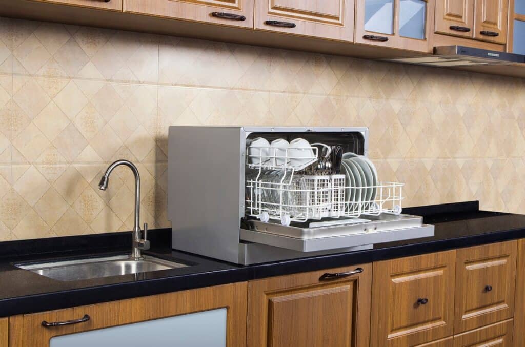Portable vs. Countertop dishwasher 1