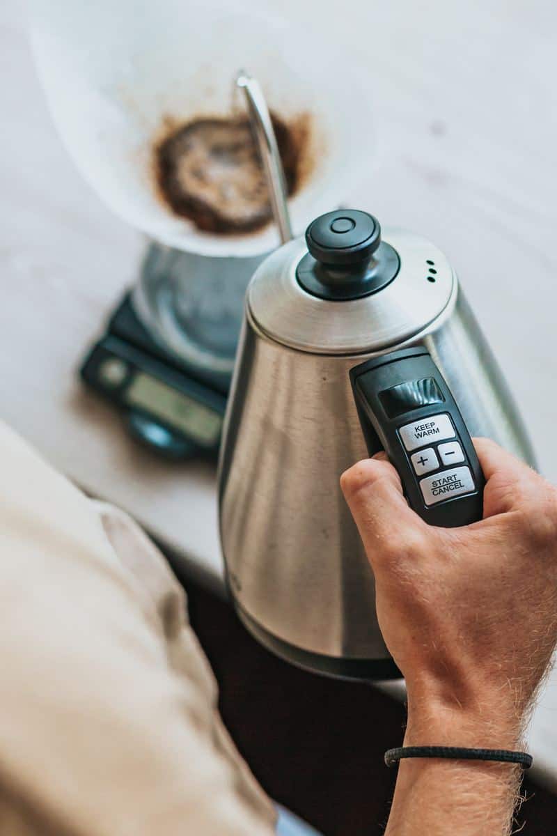How to Clean a Hamilton Beach Electric Kettle
