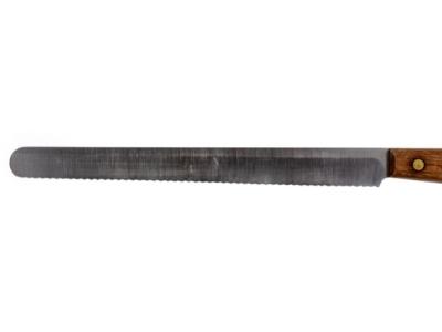 What is serrated knife used for