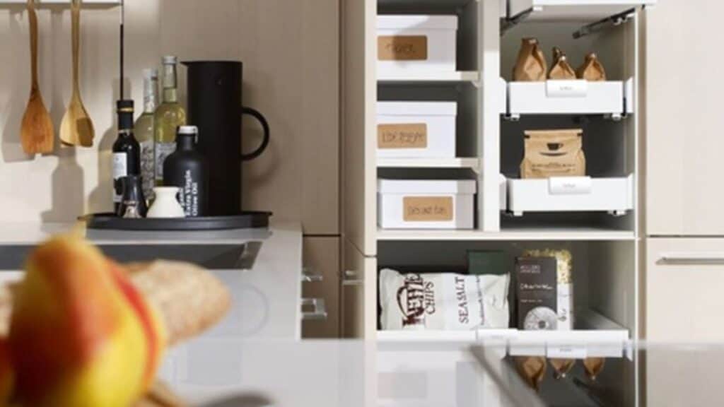 counter sliding tray